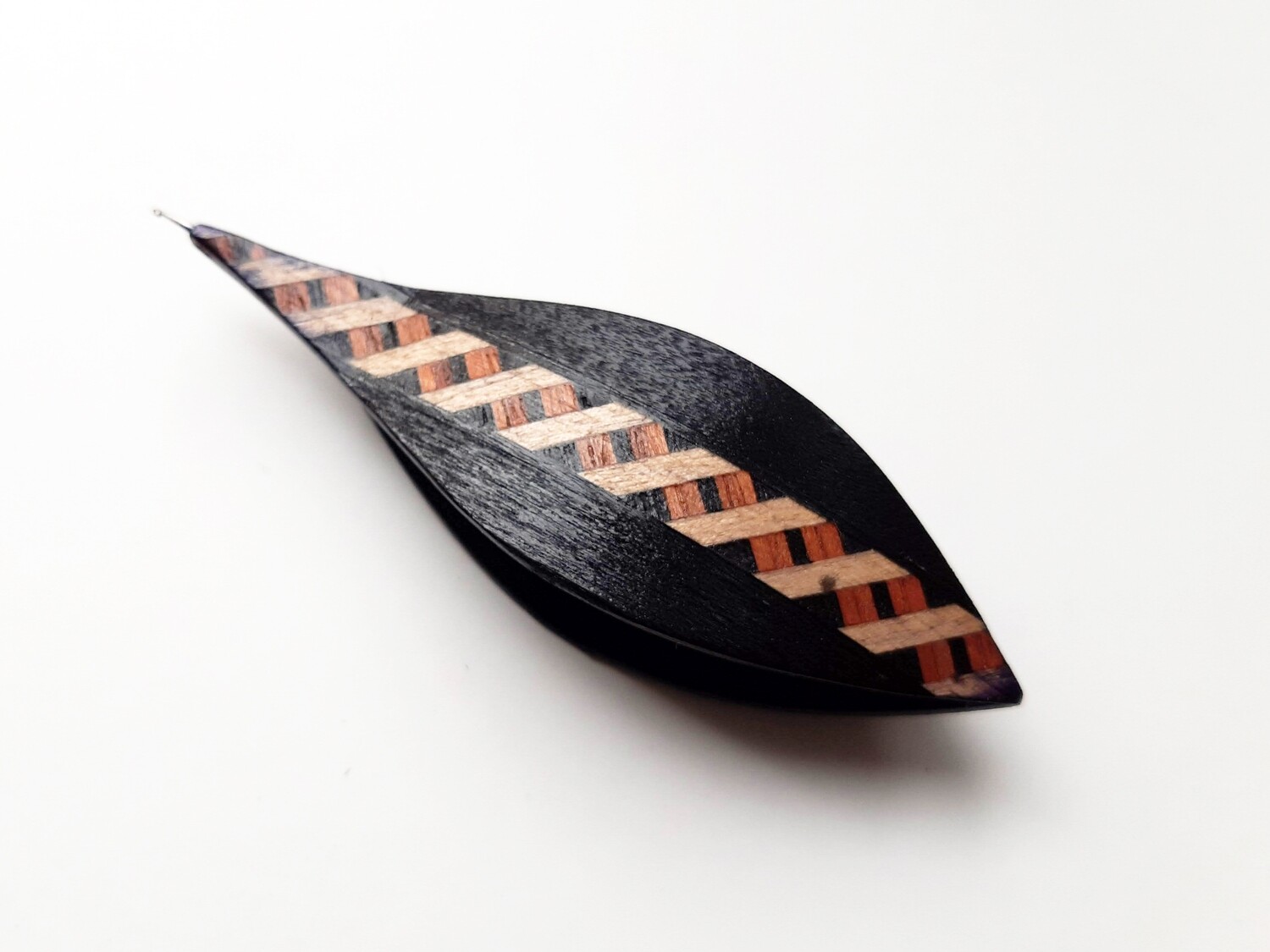 Tatting Shuttle With Hook Black Wood Marquetry