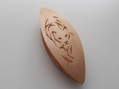 Tatting Shuttle Maple With Engraving #24