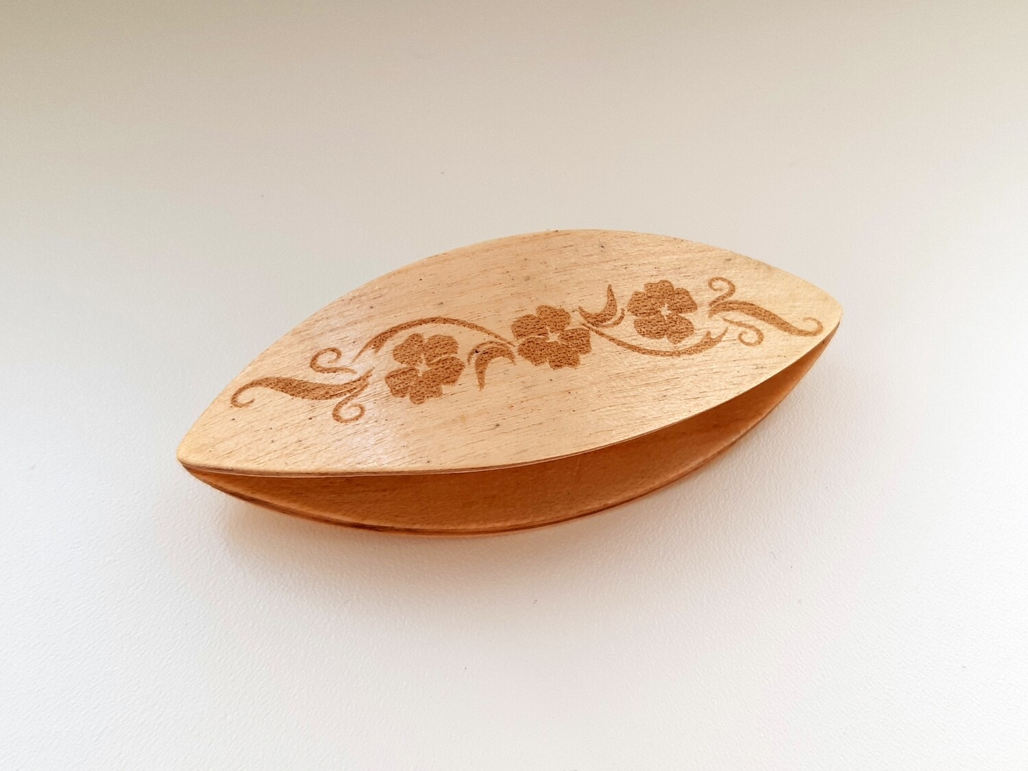 Tatting Shuttle Maple With Engraving #11