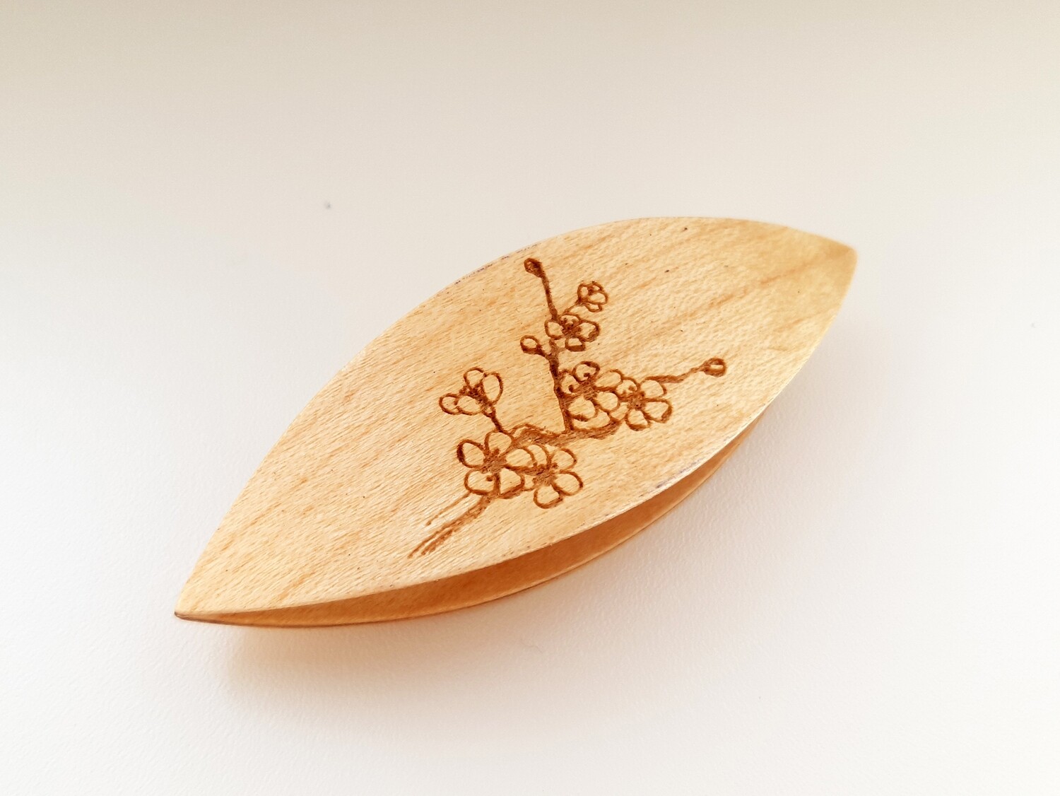 Tatting Shuttle Maple With Engraving #17