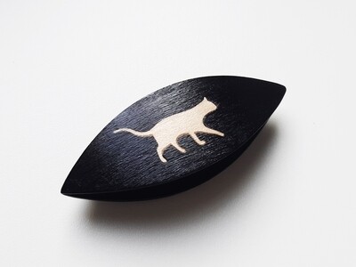 Tatting Shuttle Black Wood Maple Cat Inlay