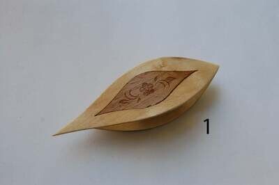 Tatting Shuttle With Pick Maple Walnut Inlay Engraving #1