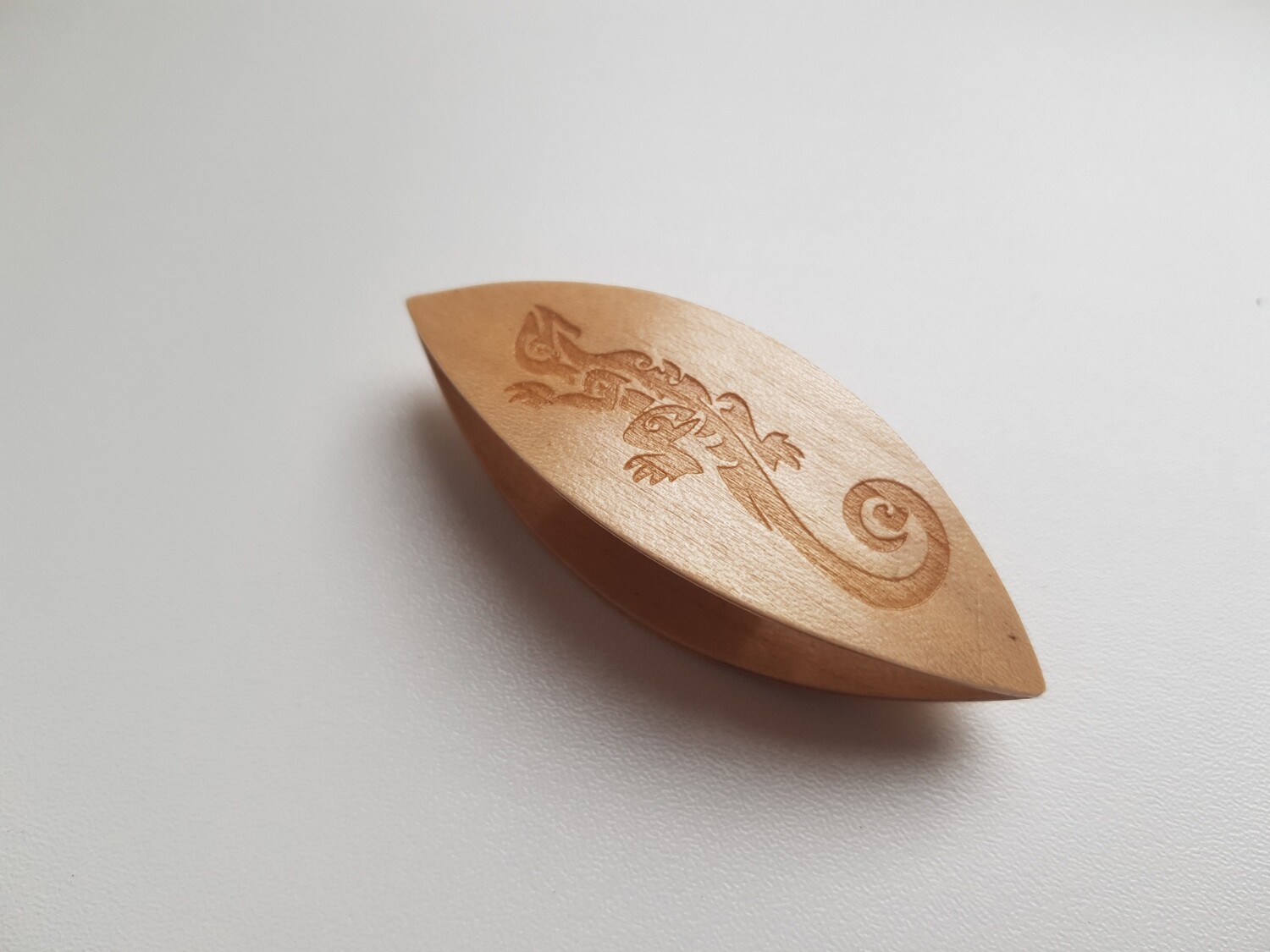 Tatting Shuttle Maple With Engraving #33