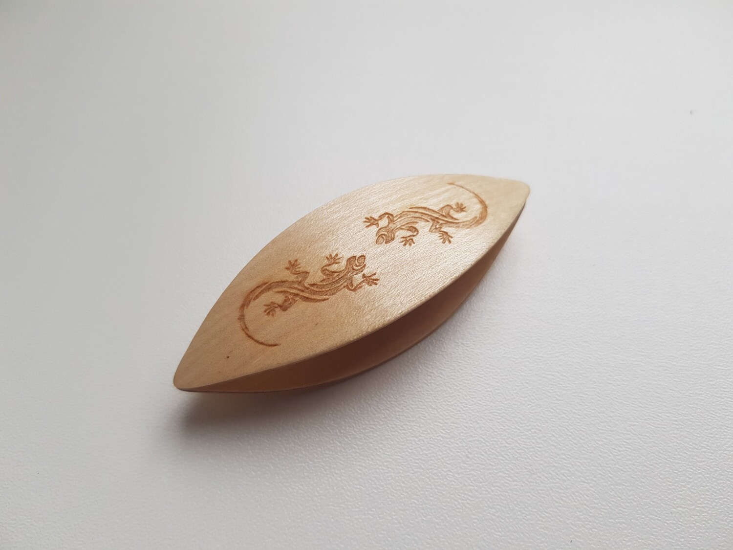 Tatting Shuttle Maple With Engraving #35