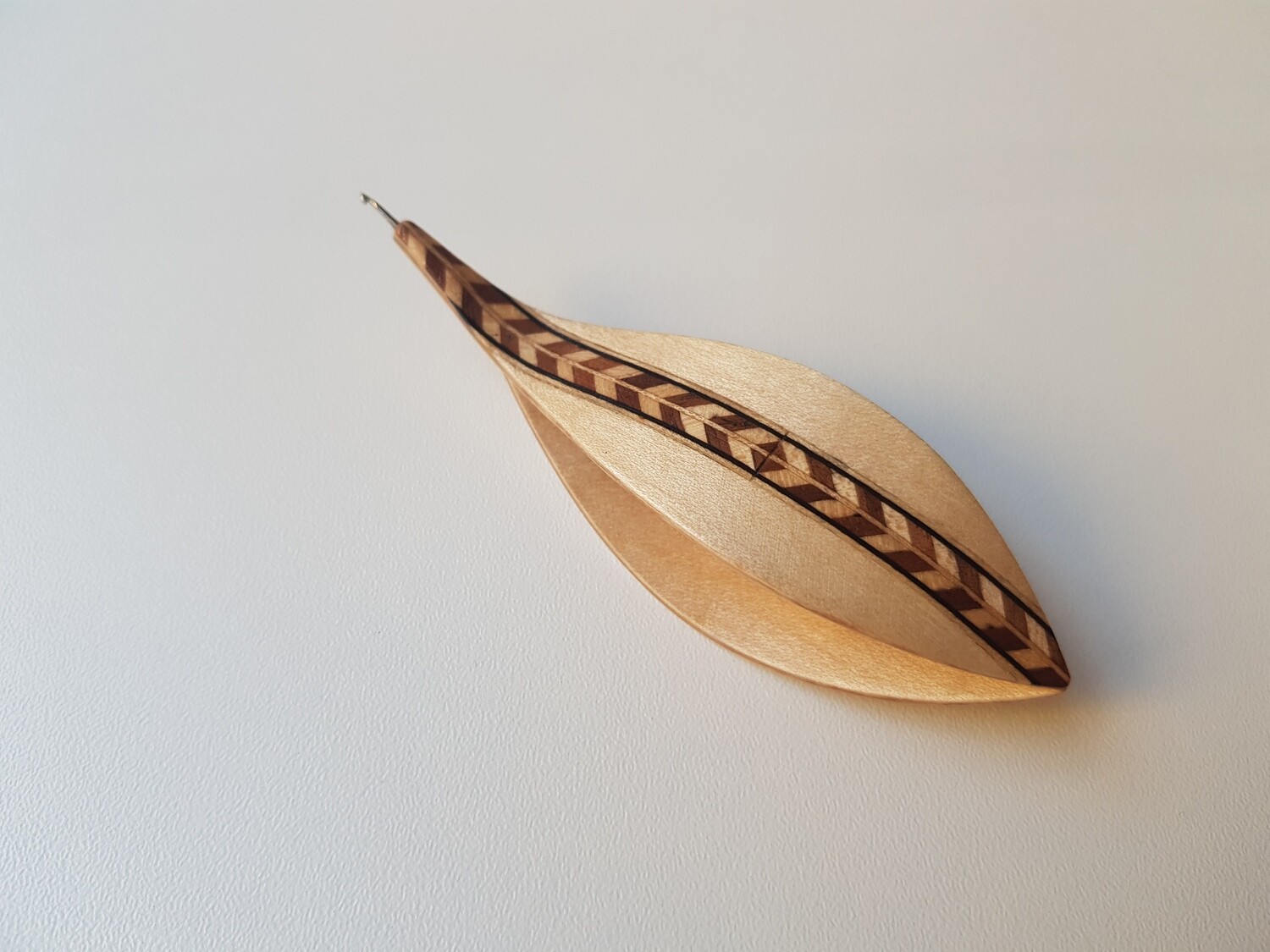 Tatting Shuttle With Hook Maple Marquetry