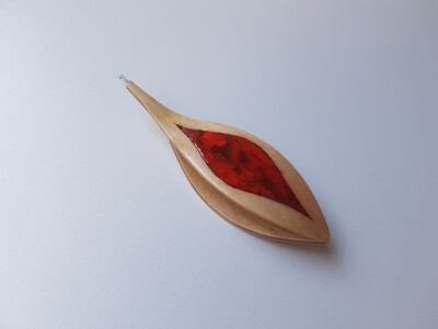 Tatting Shuttle With Hook Maple Red Mother-of-Pearl Inlay