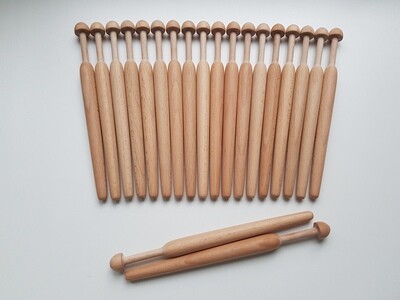 Straight Lacemaking Bobbins Beech No Covering