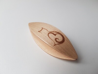 Tatting Shuttle Maple With Engraving #76