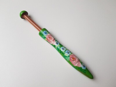 Ergonomical Wooden Lacemaking Bobbin Made in Beech Hand Painted Light Green