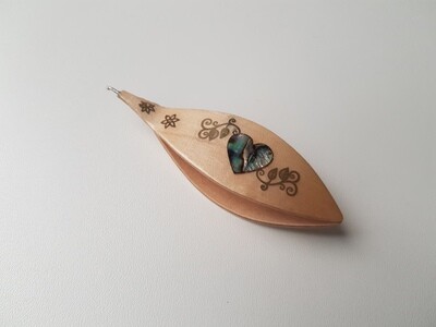Tatting Shuttle With Hook Maple Mother-of-Pearl Herat Inlay