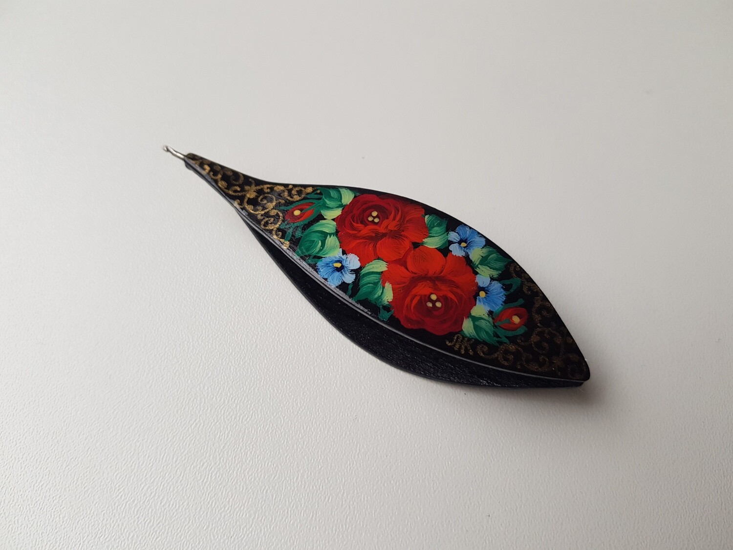 Tatting Shuttle With Hook Black Wood Painted​