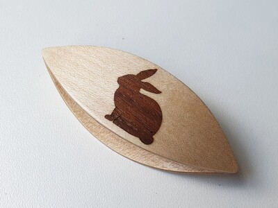 Tatting Shuttle Maple With Walnut Inlay Rabbit