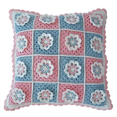 CROCHET PATTERN: Florina Pillow