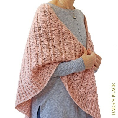 CROCHET PATTERN: Gretta Shawl