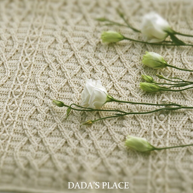 CROCHET PATTERN: Maisy Blanket With Cables