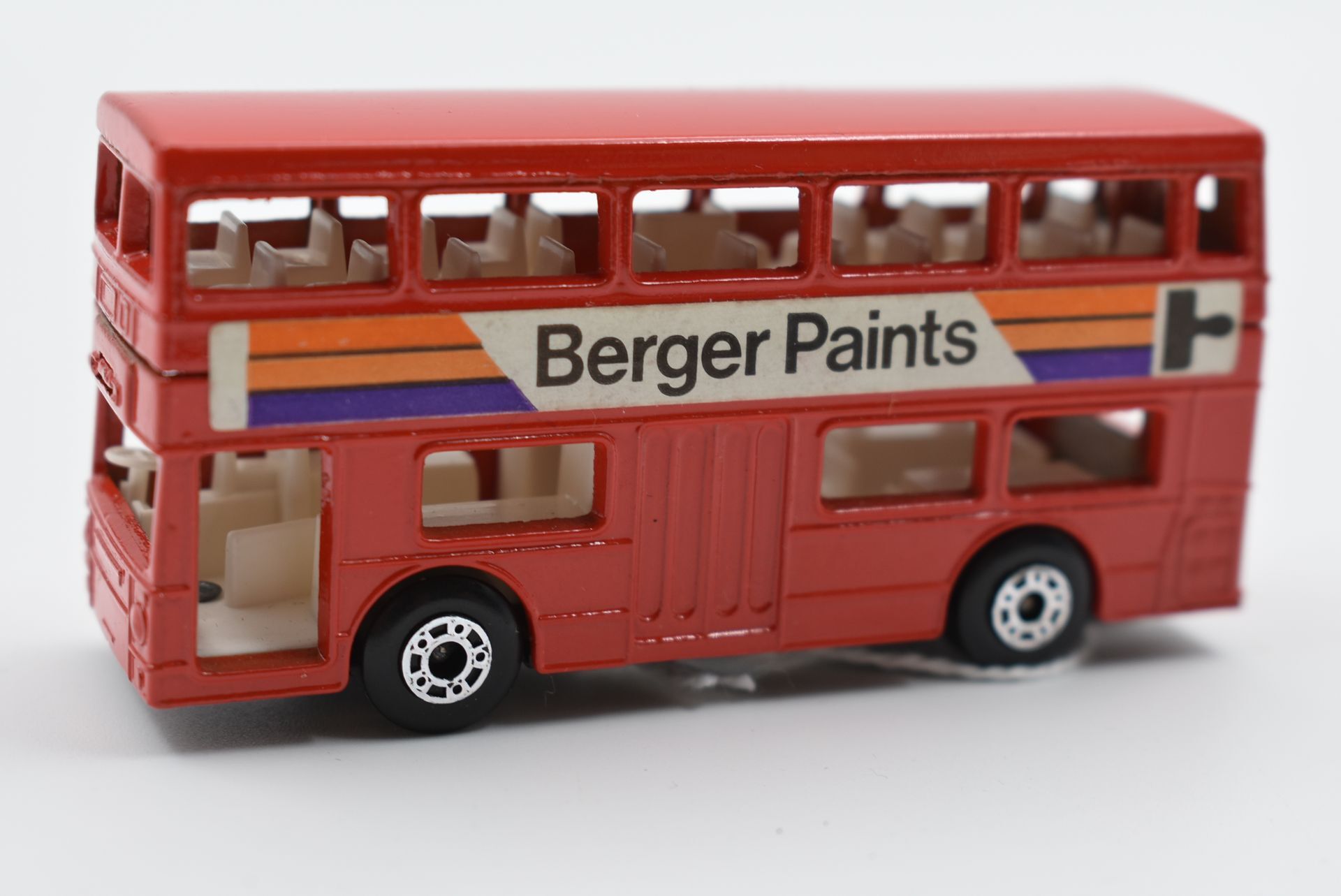 Lesney Matchbox Superfast 17 The Londoner