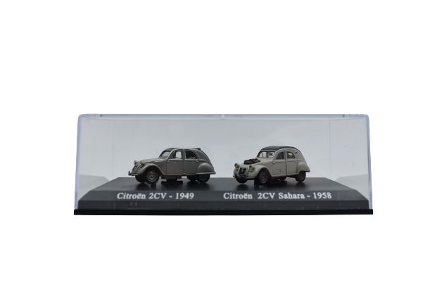 Citroën 2 CV 1949 & Citroën 2 CV Sahara 1958