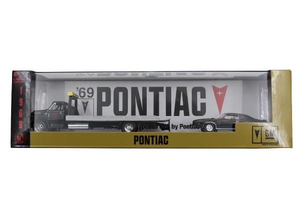 M2 GMC 5500 Truck 1970 & Pontiac GTO 1969