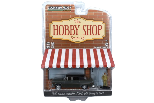 Greenlight The Hobby Shop Checker Marathon A12 E 1982 With Driver In Suit Greenlight The Hobby Shop Checker Marathon A12 E 1982 With Driver In Suit