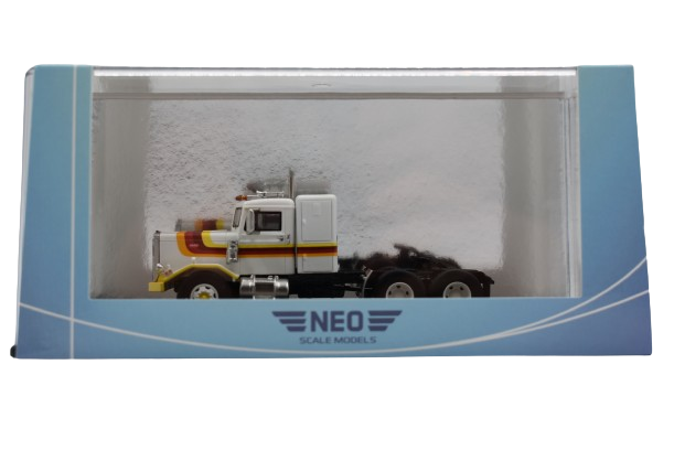 Neo Peterbilt 351 SBFA Needle Nose 1971 Neo Peterbilt 351 SBFA Needle Nose 1971