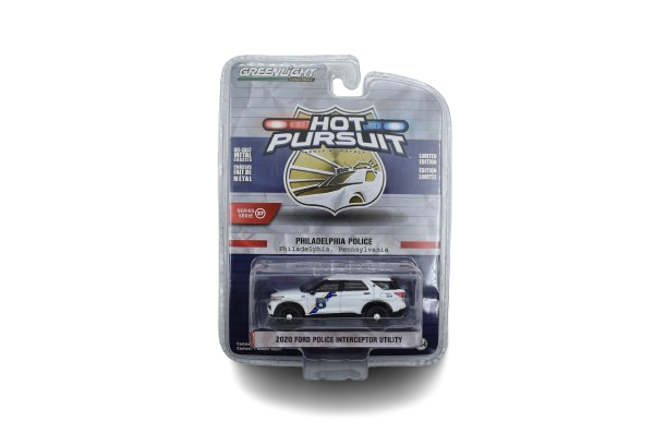 Greenlight Hot Pursuit Ford Police Interceptor Utility 2020 white Greenlight Hot Pursuit Ford Police Interceptor Utility 2020 white