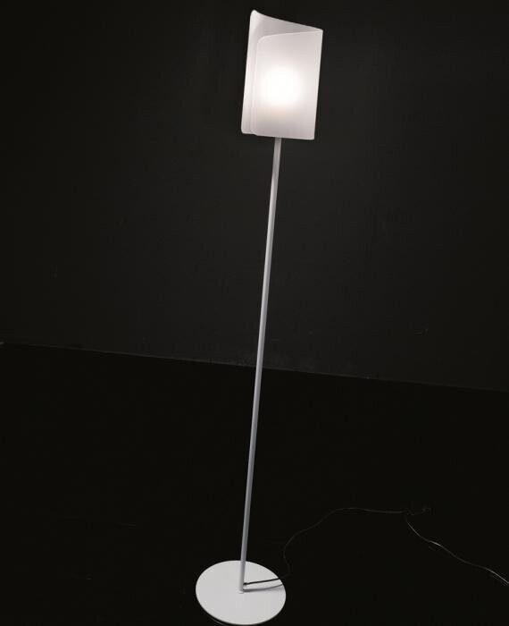 PAPIRO PIANTANA - SELENE ILLUMINAZIONE