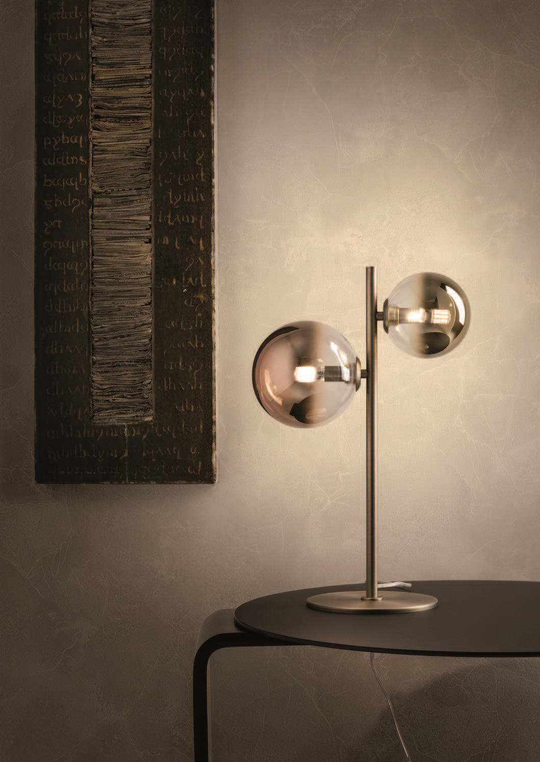 ROY LAMPADA DA TAVOLO - REDO GROUP ROY LAMPADA DA TAVOLO - REDO GROUP