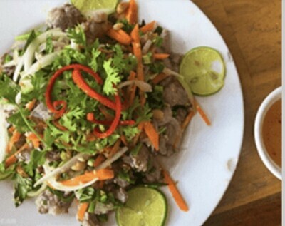 Dê xào nấm mối