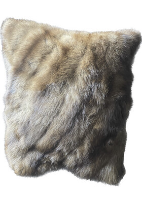 Service de transformation de votre manteau en coussin