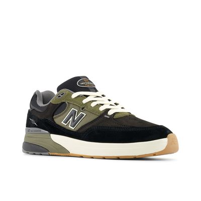 New Balance Numeric Andrew Reynold 933 Black Green