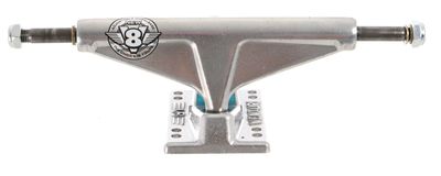 Venture Polished 5.2 V8