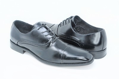Shoes - Black Cap Toe Stacy