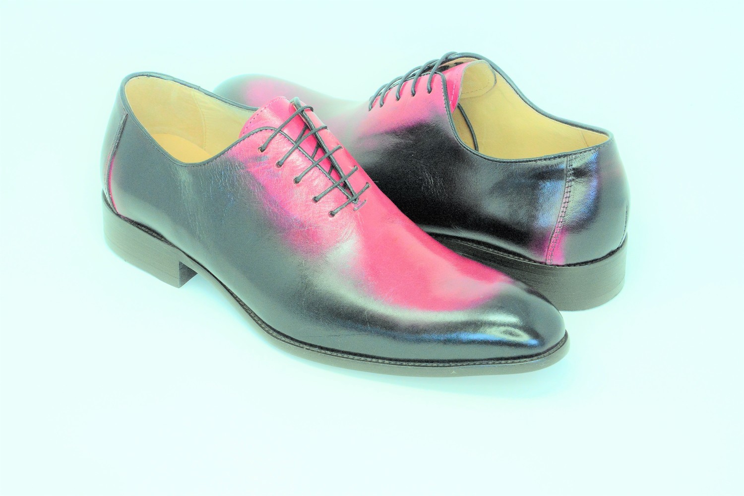 Shoes - Round Toe Fuchsia Burnished Lace Up