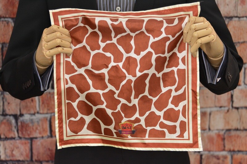 Premium Pocket Square - Giraffe