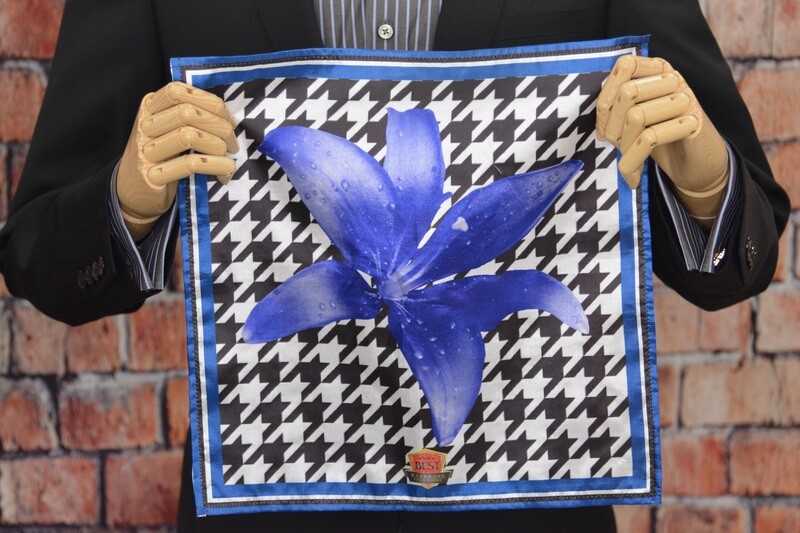 Premium Pocket Square - Tiger Lilly Hound Tooth