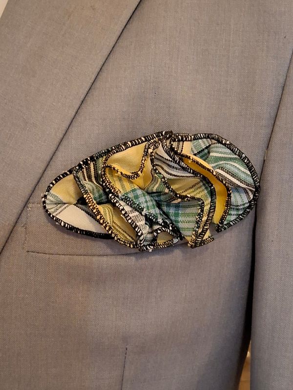 Pocket Round - YB PLAID