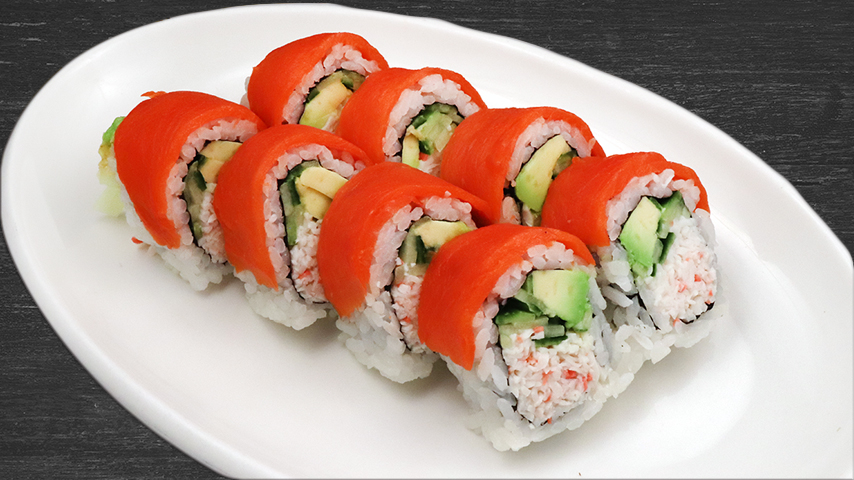 Smoked Salmon Roll