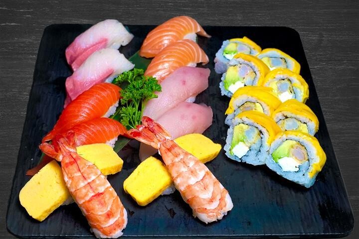 Assorted Nigiri Combo B