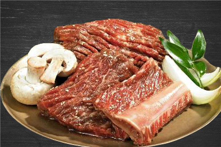 Marinated Wang Galbi (양념 왕갈비)