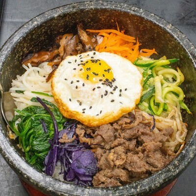 Bulgogi Bibimbap (불고기 돌솥 비빔밥)
