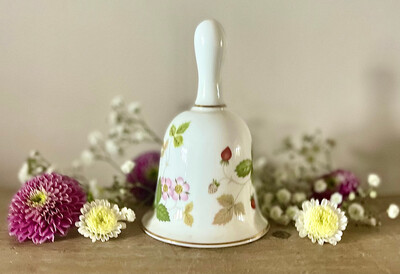Wedgwood Wild Strawberry Bell