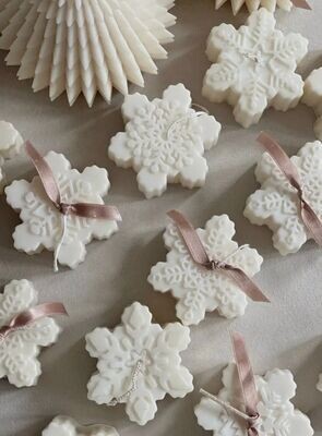 Snowflake Soy Candles