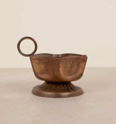 Frilled Candle Holder