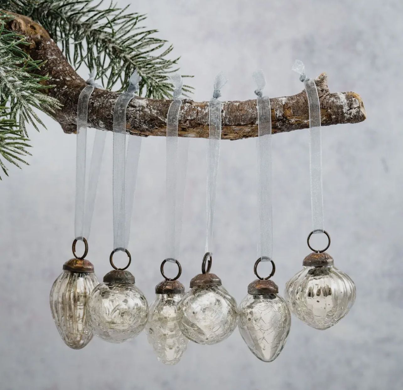 Silver Crackle Glass Baubles - Set of 6 Vintage style silver crackle glaze glass baubles with an ornate brass cap and coordinating organza tie. Six mixed designs