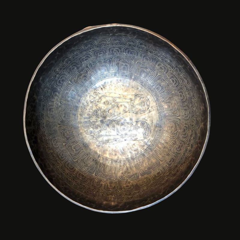 STANDING BOWL - 18 INCH