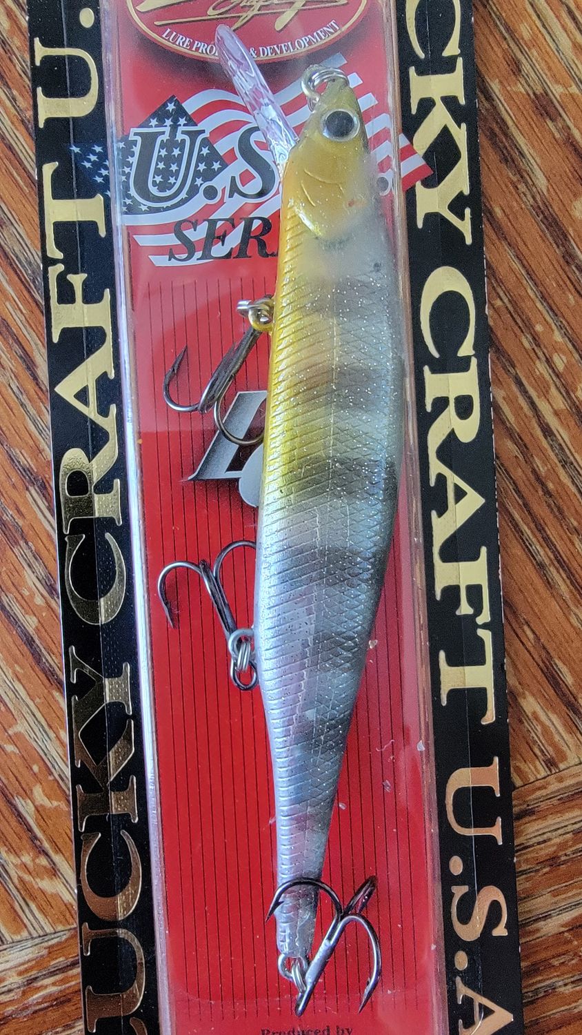 Lucky Craft Suspending Jerkbait Lightning Pointer 110SP
