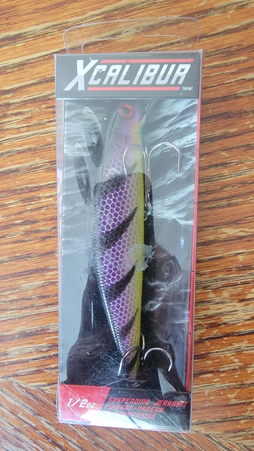 XCALIBUR 1/2 oz Suspending Jerkbait - Discontinued