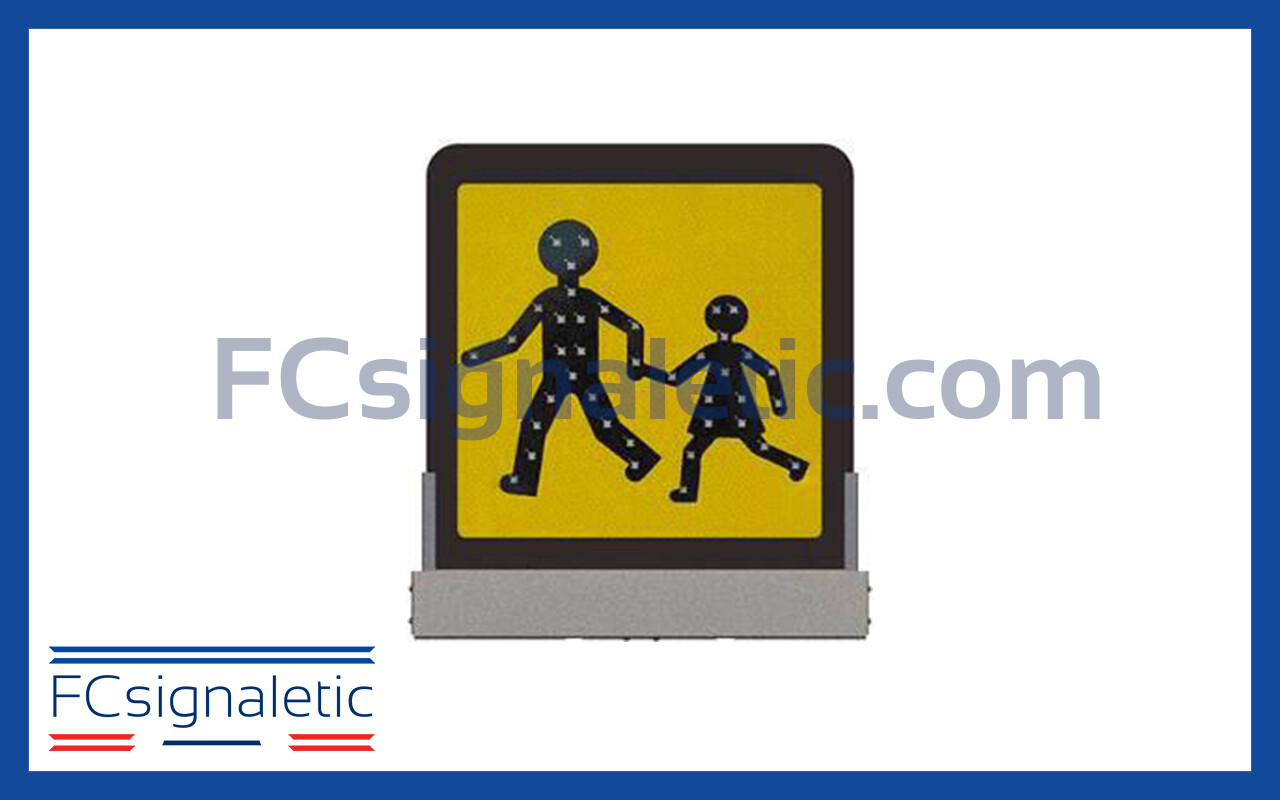 Pictogramme LED bus scolaire arrière fixation basse 400x400mm SPG128A