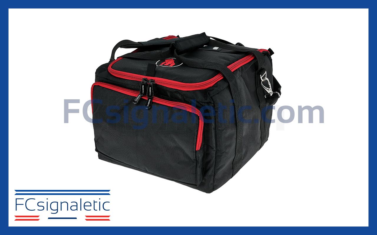 Sacoche pour projecteur de recherche