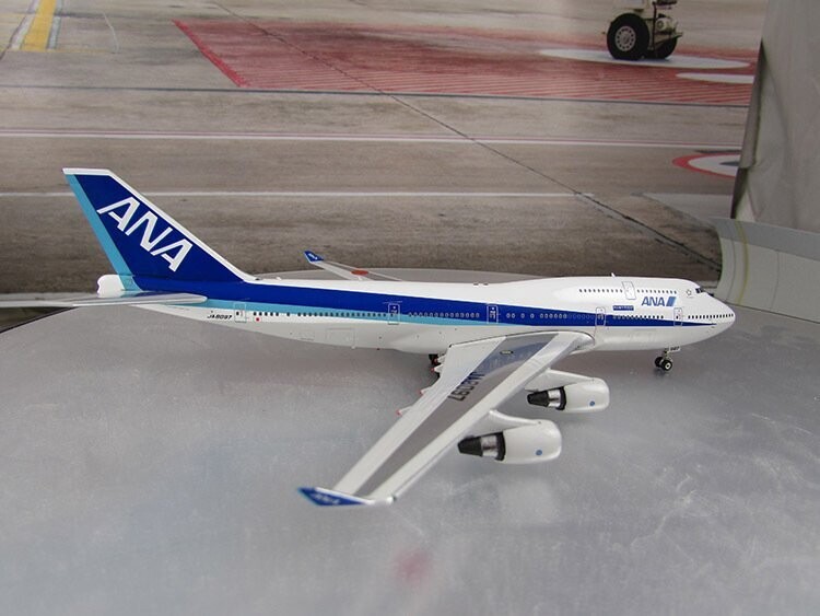 1/400 ANA 747-400 Reg JA8097